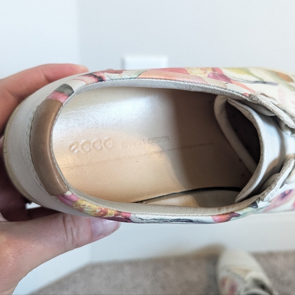 Ecco Soft 7 Leather Sneakers Floral sz 9.5 - Picture 5 of 7
